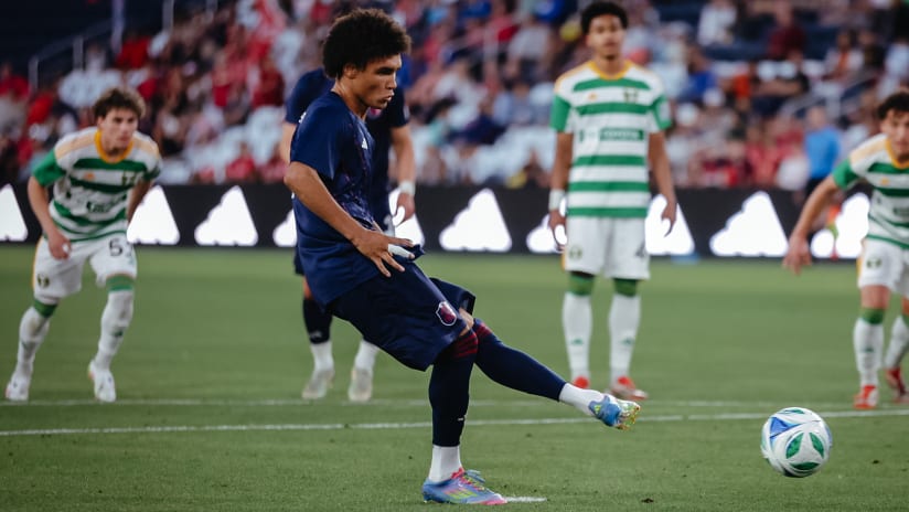 Player of the Month_Mykhi_article header